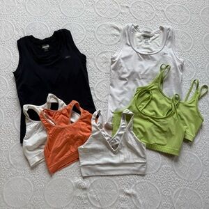 Bundle REEBOK LIVE! CHAMPION sport bras size M